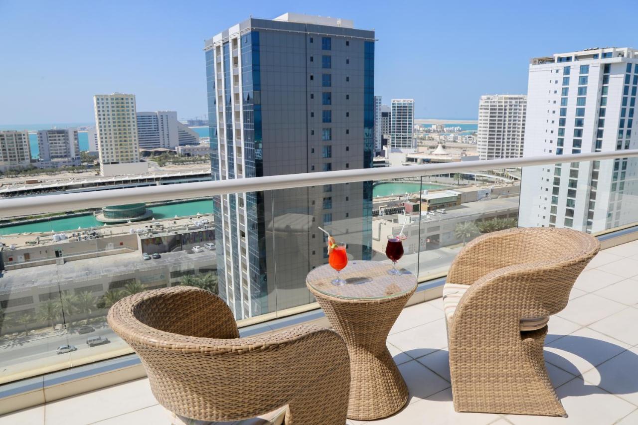 Gulf Suites Hotel Amwaj Manama Exteriör bild